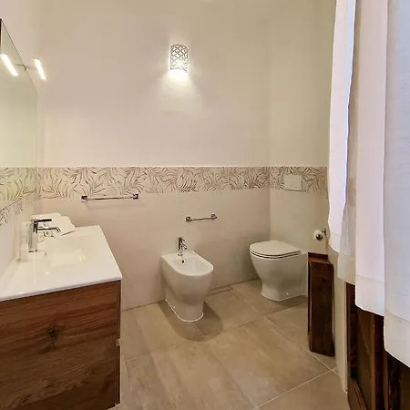 - Residenza Xavier Apartment *